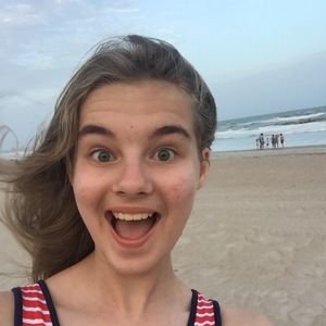 Meet your Posher, Abigail